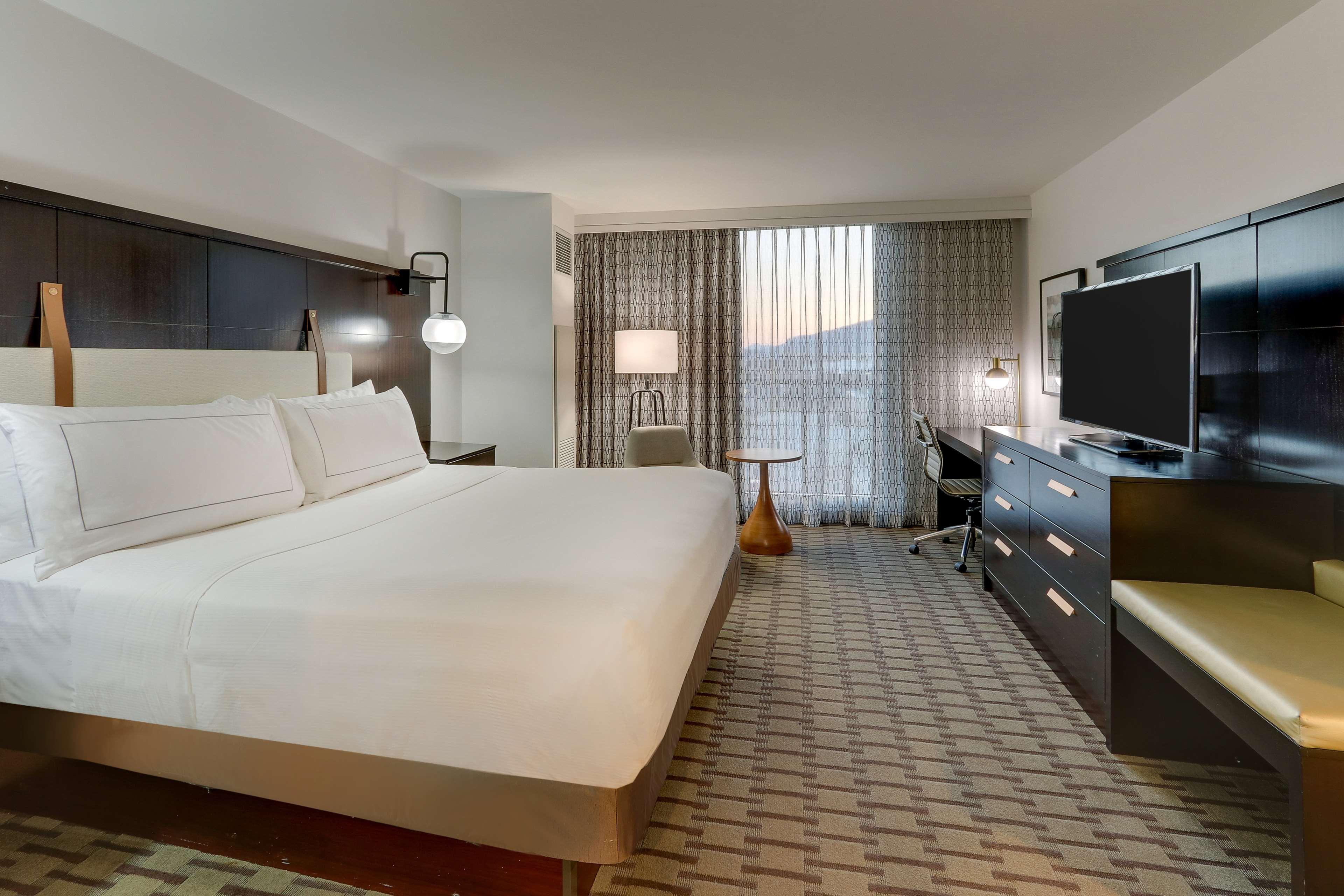 The Chattanoogan Hotel, Curio Collection By Hilton Dış mekan fotoğraf