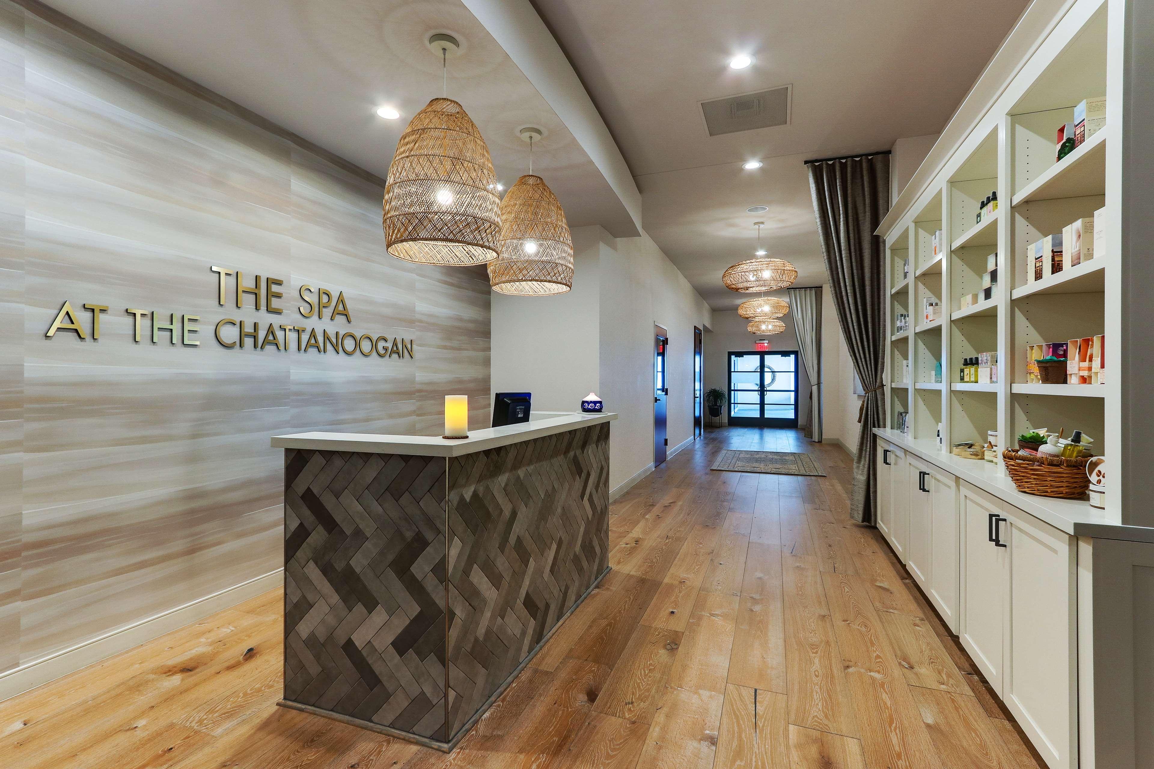 The Chattanoogan Hotel, Curio Collection By Hilton Dış mekan fotoğraf